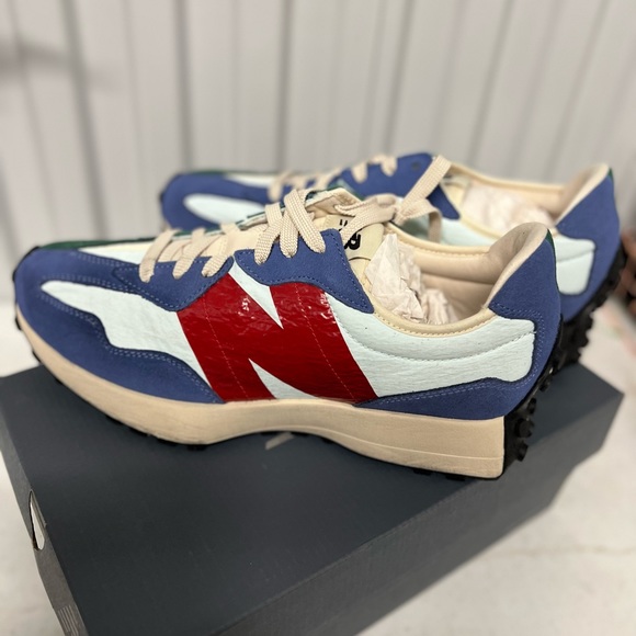 New Balance Shoes - 327 - NWT - 12 - Picture 10 of 12